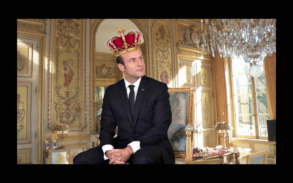 Emmanuel Macron roi de France