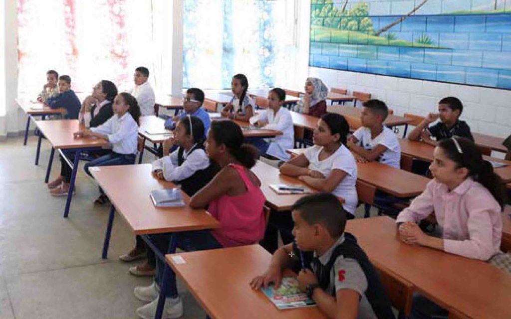 salle classe école Maroc écoliers
