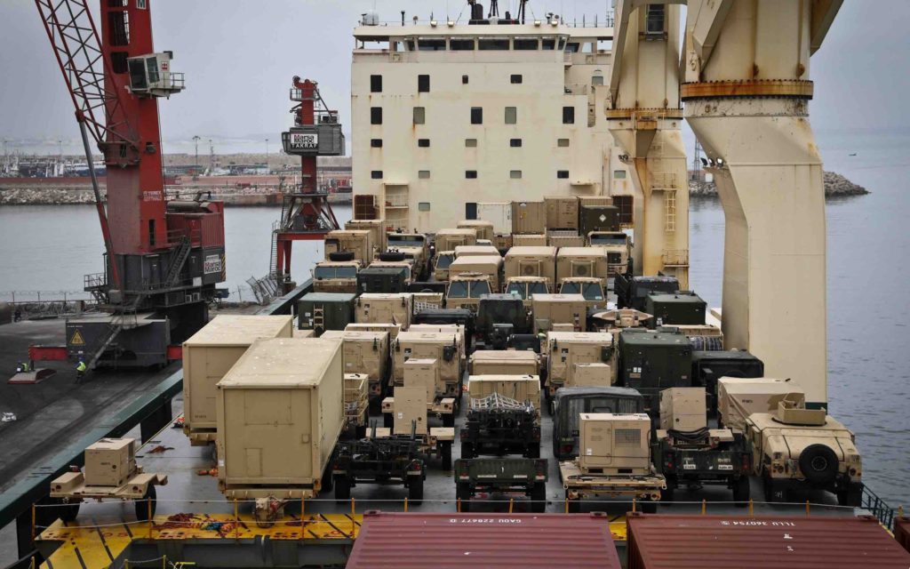 Les États-Unis donnent 500 véhicules militaires au Maroc