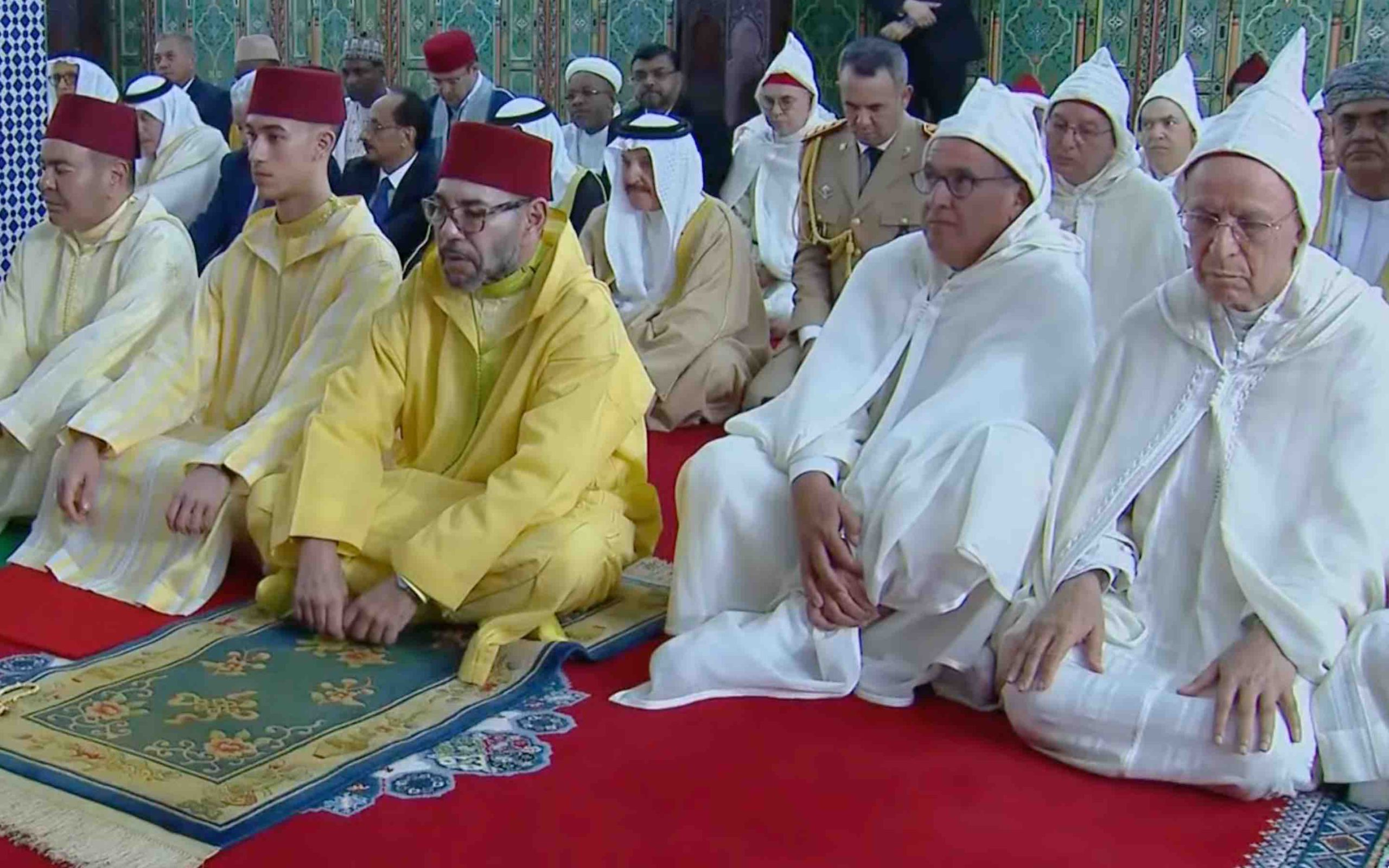 (Vidéo) Le roi Mohammed 6 accomplit la prière de Aïd Al-Adha