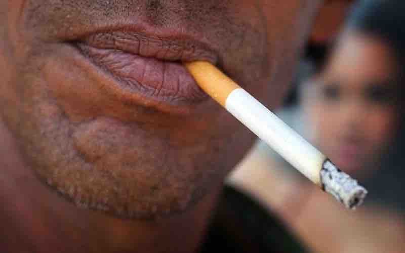 Maroc tabac fumeur cigarette